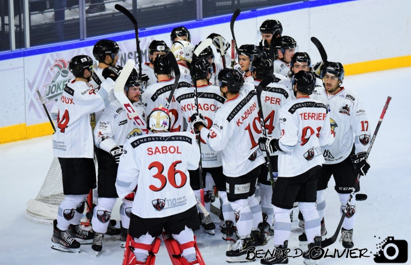 Photo hockey Ligue Magnus - Ligue Magnus : 3me journe : Cergy-Pontoise vs Chamonix  - LM : Les Pionniers se jouent des Jokers
