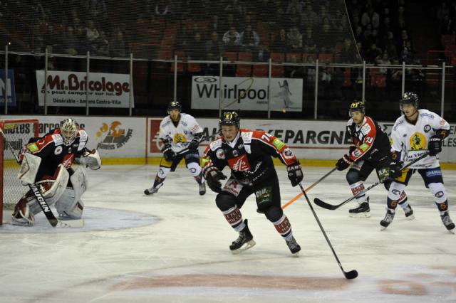 Photo hockey Ligue Magnus - Ligue Magnus : 5me journe : Amiens  vs Chamonix  - Les Gothiques rendent une copie (presque) parfaite.