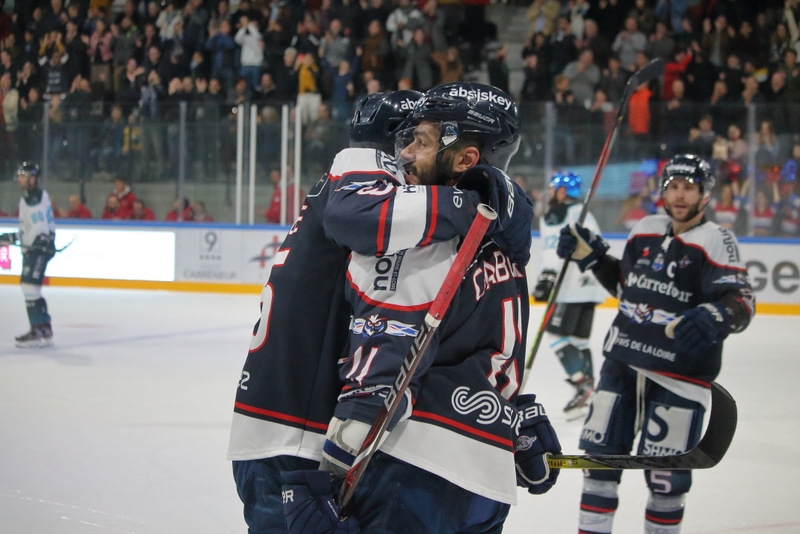 Photo hockey Ligue Magnus - Ligue Magnus : 8me journe : Angers  vs Gap  - Les Ducs plument les Rapaces !