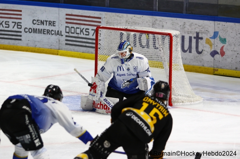 Photo hockey Ligue Magnus - Ligue Magnus : 8me journe : Rouen vs Gap  - LM : Avalanche de buts sur lle Lacroix