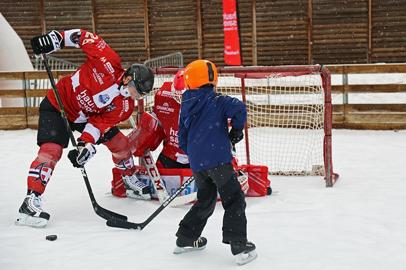 Photo hockey Ligue Magnus - Ligue Magnus : Chamonix  (Les Pionniers) - Les Pionniers en tourne!