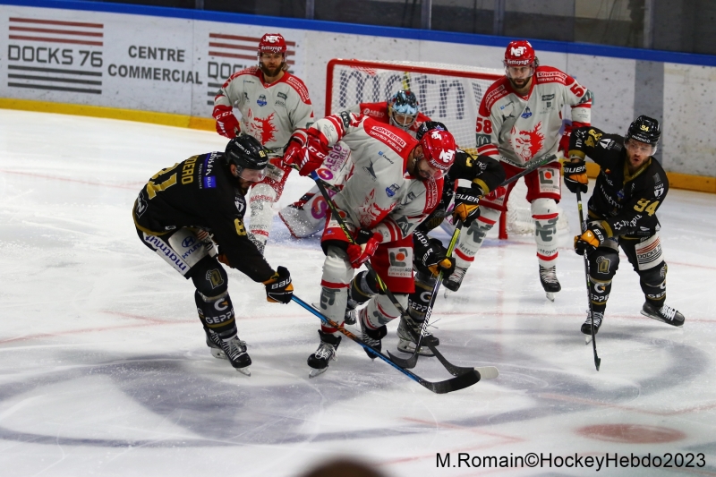 Photo hockey Ligue Magnus - Ligue Magnus - finale match 3 : Rouen vs Grenoble  - LM : Le dragon crache de nouveau des flammes