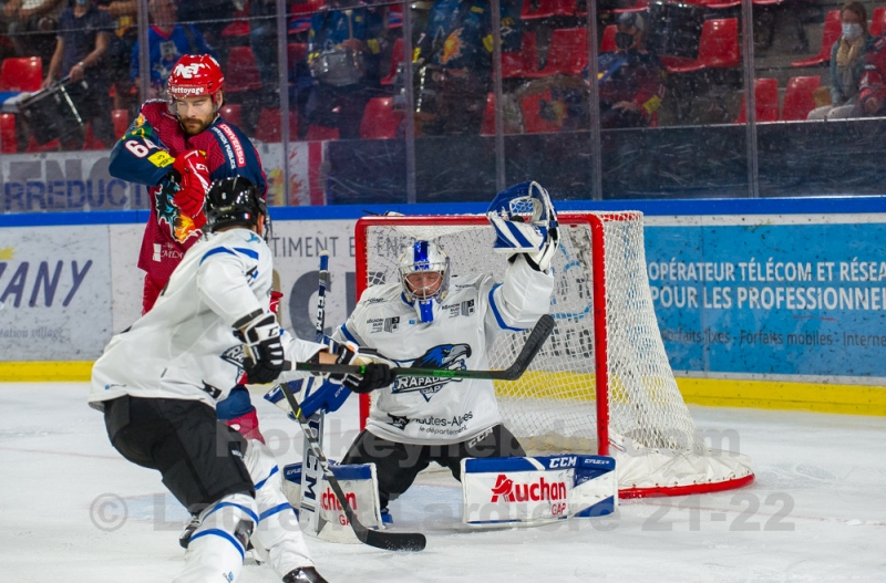 Photo hockey Ligue Magnus - Ligue Magnus : Grenoble  (Les Brleurs de Loups) - Grenoble - Gap : 5-2, fois deux 