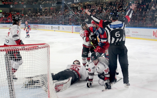 Photo hockey Ligue Magnus - Ligue Magnus - Quart de finale match 1 : Grenoble  vs Bordeaux - Et de une pour Grenoble ! 