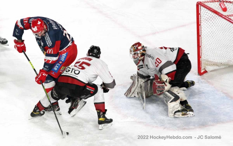 Photo hockey Ligue Magnus - Ligue Magnus - Quart de finale match 1 : Grenoble  vs Bordeaux - Et de une pour Grenoble ! 