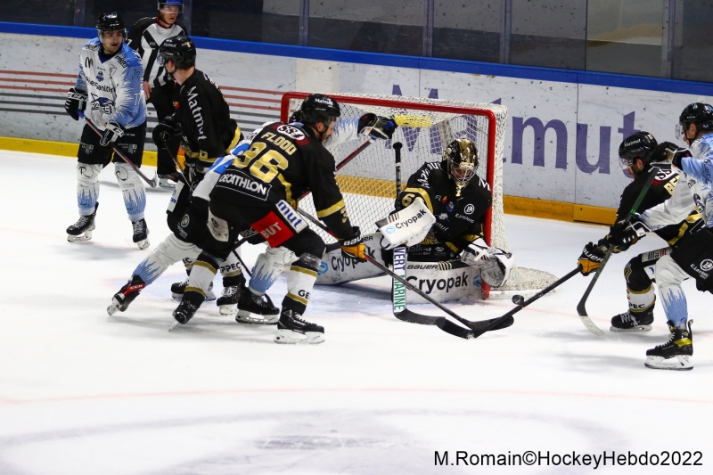 Photo hockey Ligue Magnus - Ligue Magnus - Quart de finale match 1 : Rouen vs Gap  - Les Dragons prennent la main 