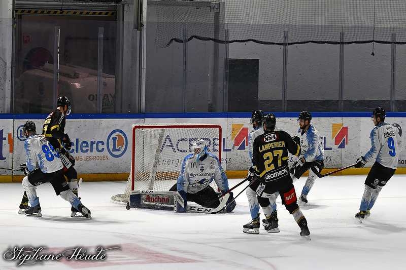 Photo hockey Ligue Magnus - Ligue Magnus - Quart de finale match 2 : Rouen vs Gap  - LM : Rouen double son capital