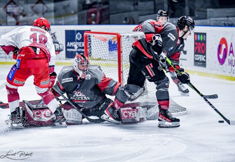 Photo hockey Ligue Magnus - Ligue Magnus - Quart de finale match 3 : Bordeaux vs Grenoble  - Les Loups sont presque en demis !