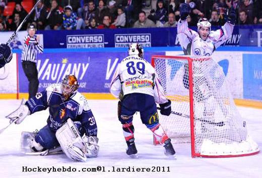 Photo hockey Ligue Magnus - Ligue Magnus, 13me journe : Grenoble  vs Epinal  - Grenoble : le temps des cadeaux !