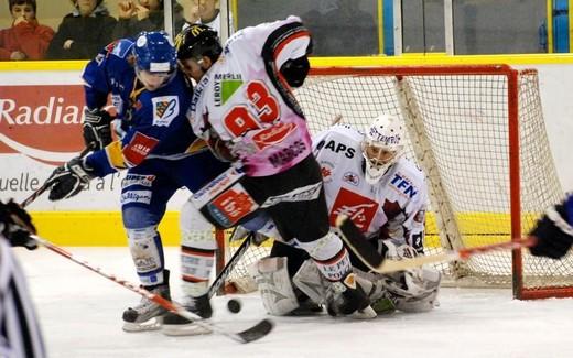 Photo hockey Ligue Magnus - Ligue Magnus: 17me journe : Dijon  vs Amiens  - Au bout de l