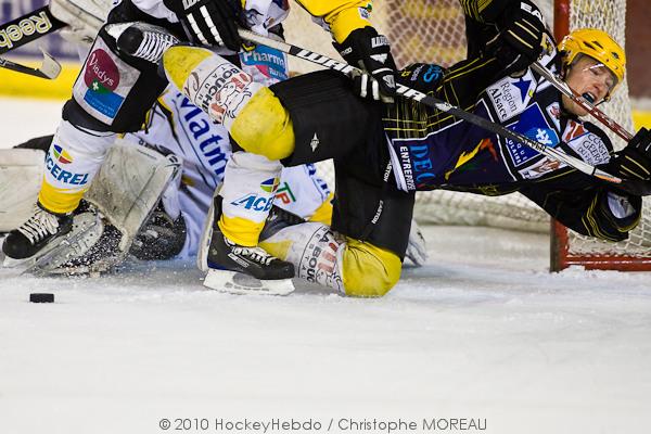 Photo hockey Ligue Magnus - Ligue Magnus: 17me journe : Strasbourg  vs Rouen - Encore rat