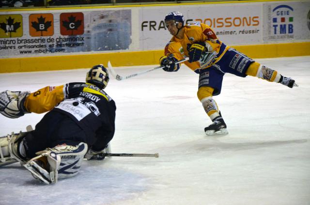 Photo hockey Ligue Magnus - Ligue Magnus, 26me journe : Chamonix  vs Dijon  - Une pluie d