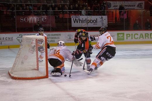 Photo hockey Ligue Magnus - Ligue Magnus, quarts de finale, match 3 : Amiens  vs Epinal  - Les Gothiques dans l