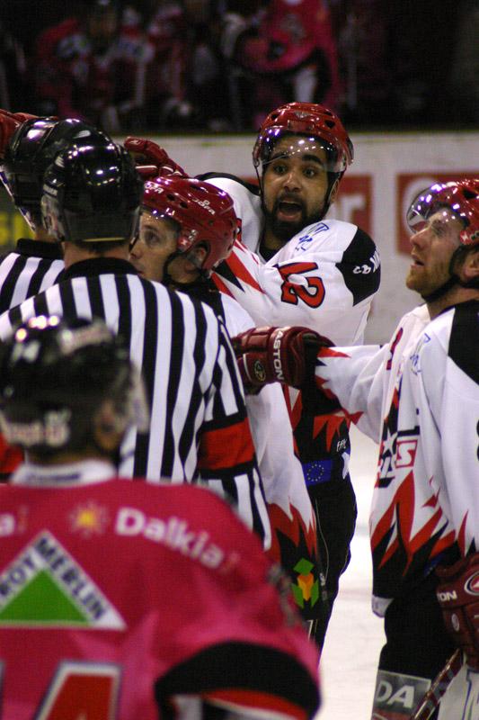 Photo hockey Ligue Magnus - LM - 17me journe : Amiens  vs Neuilly/Marne - Des Bisons vaillants mais vaincus...