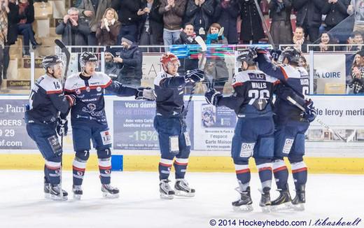 Photo hockey Ligue Magnus - LM playoff, 1/2 finale, match 2 : Angers  vs Epinal  - Les Ducs senvolent et clouent les Gamyo sur la glace