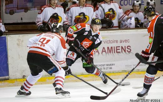 Photo hockey Ligue Magnus - LM playoff, 1er tour, match 1 : Amiens  vs Morzine-Avoriaz - Stuart libre les siens dans un match ferm