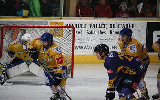 Photo hockey Ligue Magnus - LM playoff, 1er tour, match 1 : Chamonix  vs Dijon  - Dijon, la premire au bout du suspense