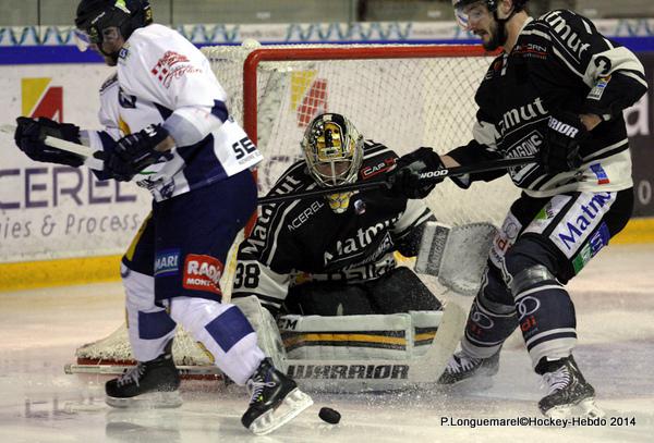 Photo hockey Ligue Magnus - LM playoff 1/4 de finale, match 2 : Rouen vs Chamonix  - Rouen-Chamonix : Rouen fait le break