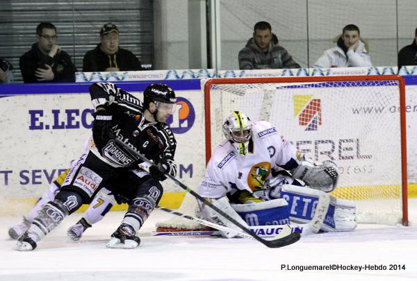 Photo hockey Ligue Magnus - LM playoff 1/4 de finale, match 2 : Rouen vs Chamonix  - Rouen-Chamonix : Rouen fait le break