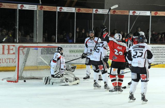 Photo hockey Ligue Magnus - LM playoff finale, match 1 : Brianon  vs Angers  - Brianon impressionne