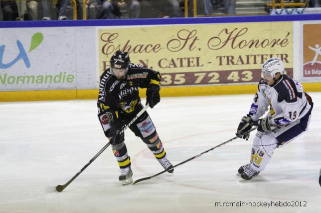 Photo hockey Ligue Magnus - LM Playoffs :  finale , match 2 : Rouen vs Grenoble  - Le tiers fatal 