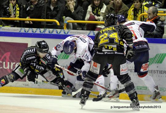 Photo hockey Ligue Magnus - LM Playoffs :  finale , match 3 : Rouen vs Angers  - Les Ducs survolent la rencontre 