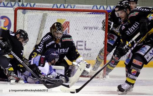 Photo hockey Ligue Magnus - LM Playoffs : 1/2 finale , match 1 : Rouen vs Angers  - Les Dragons prennent lavantage sur les Ducs 