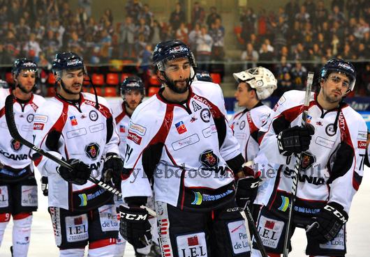 Photo hockey Ligue Magnus - LM Playoffs : 1/4, match 4 : Grenoble  vs Angers  - Grenoble : Toujours vivants !