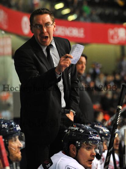 Photo hockey Ligue Magnus - LM Playoffs : 1/4, match 4 : Grenoble  vs Angers  - Grenoble : Toujours vivants !