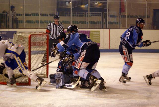 Photo hockey Ligue Magnus - LM playoffs : 1/4 de finale, match 1 : Angers  vs Villard-de-Lans - Les Ducs droulent