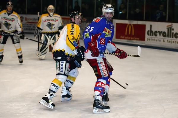 Photo hockey Ligue Magnus - Play-off : 1/4 de finale, match 3 : Epinal  vs Rouen - Le courage n