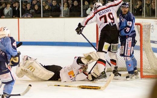 Photo hockey Ligue Magnus - Play-off Ligue Magnus : 1/2 de finale, match 3 : Angers  vs Brianon  - Des erreurs qui cotent chres