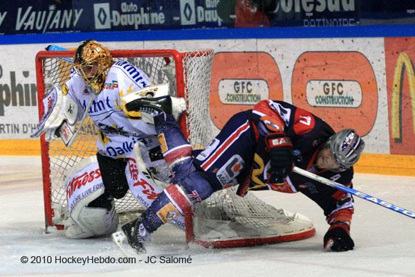 Photo hockey Ligue Magnus - Play-off Ligue Magnus : 1/2 de finale, match 3 : Grenoble  vs Rouen - Grenoble-Rouen : les photos