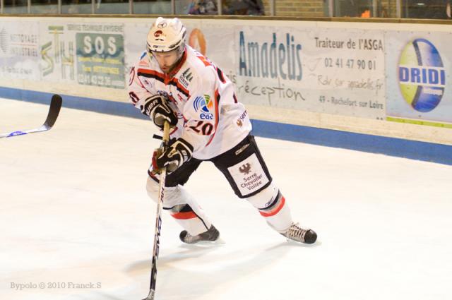 Photo hockey Ligue Magnus - Play-off Ligue Magnus : 1/2 finale, match 4 : Angers  vs Brianon  - Des Ducs taille patron