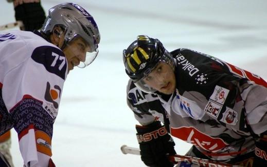 Photo hockey Ligue Magnus - Play-off Ligue Magnus : 1/4 de finale, match 1 : Amiens  vs Grenoble  - La premire aux Brleurs