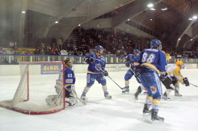 Photo hockey Ligue Magnus - Play-off Ligue Magnus :1er tour, match 1 : Villard-de-Lans vs Strasbourg  - Villard de Lans rate le coche