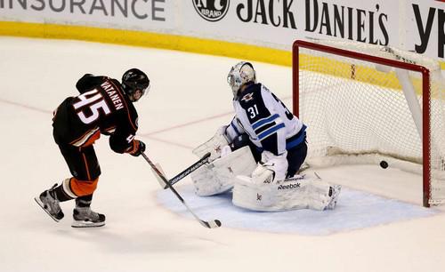 Photo hockey NHL : National Hockey League - AHL - NHL : National Hockey League - AHL - NHL : Anaheim rgne sur le Pacifique