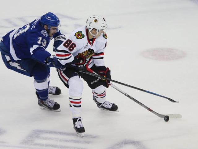 Photo hockey NHL : National Hockey League - AHL - NHL : National Hockey League - AHL - NHL : Chicago tire le premier