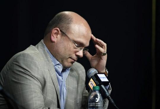 Photo hockey NHL : National Hockey League - AHL - NHL : National Hockey League - AHL - NHL : Les Bruins virent Chiarelli