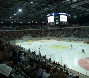 Hockey sur glace NLA Bienne a sa nouvelle patinoire Suisse