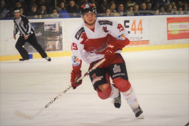 Photo hockey KARL LEVEILLE dbarque chez les Corsaires de Nantes - Division 1 : Nantes (Les Corsaires)