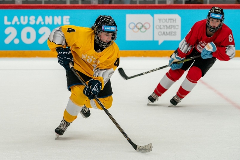Photo hockey Le hockey  3 contre 3, par Ludmilla et Nathan - Jeux olympiques
