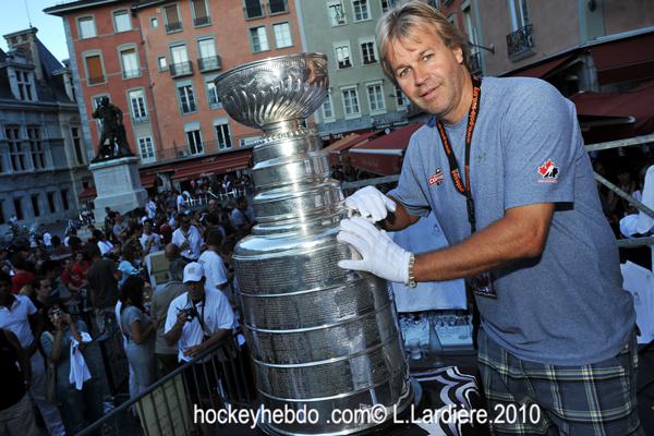 Photo hockey NHL : Profession, gardien de la coupe - NHL : National Hockey League - AHL