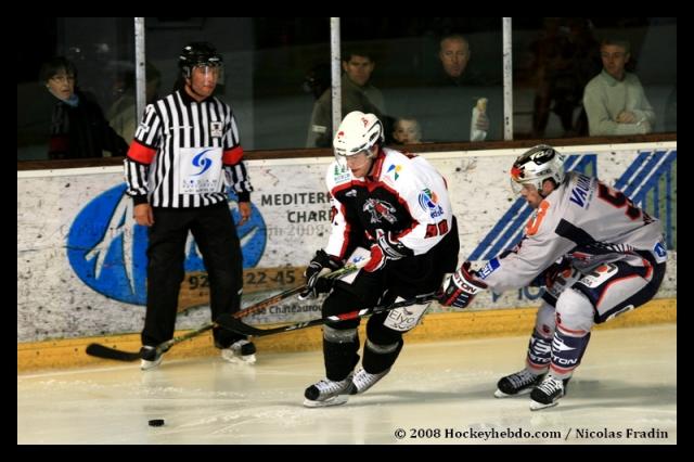 Photo hockey Brianon : slections nationales - Hockey en Europe : Brianon  (Les Diables Rouges)