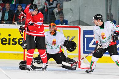 Photo hockey CM 09 :  Le Canada coule la Hongrie - Championnats du monde