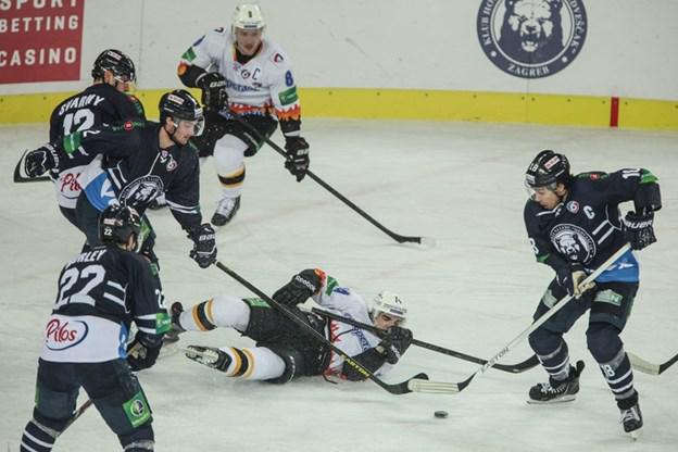 Photo hockey KHL : A qui perd gagne - KHL - Kontinental Hockey League