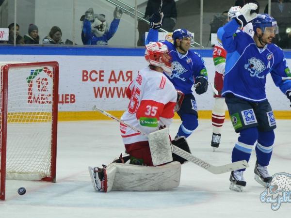 Photo hockey KHL : Astana nouveau leader - KHL - Kontinental Hockey League