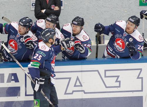 Photo hockey KHL : Avec panache - KHL - Kontinental Hockey League