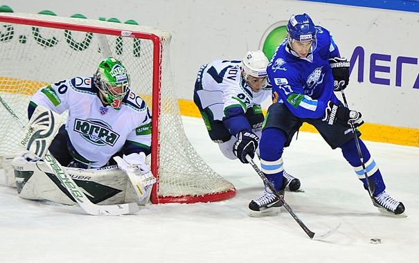 Photo hockey KHL : Dans la gueule de la panthre - KHL - Kontinental Hockey League