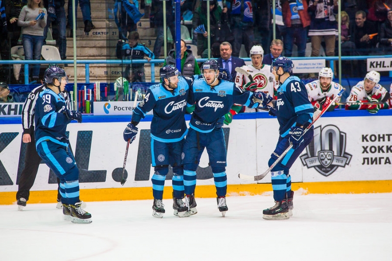 Photo hockey KHL : De la neige en fin d
